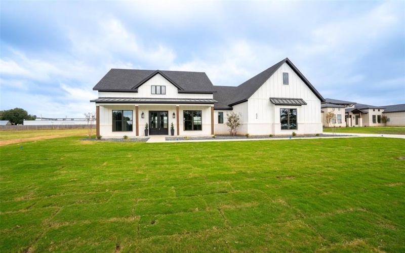 536 Helena Drive, Granbury, TX 76048, 4 Habitaciones Habitaciones , ,3 BañosBaños,Residential,En Venta,536 Helena Drive,0,21102198