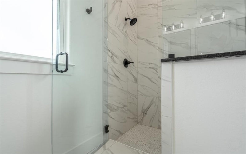 536 Helena Drive, Granbury, TX 76048, 4 Habitaciones Habitaciones , ,3 BañosBaños,Residential,En Venta,536 Helena Drive,0,21102198