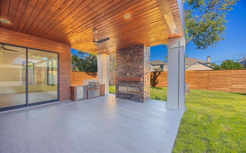 5723 Meletio Lane, Dallas, TX 75230, 5 Habitaciones Habitaciones , ,6 BañosBaños,Residential,En Venta,5723 Meletio Lane,0,21102239