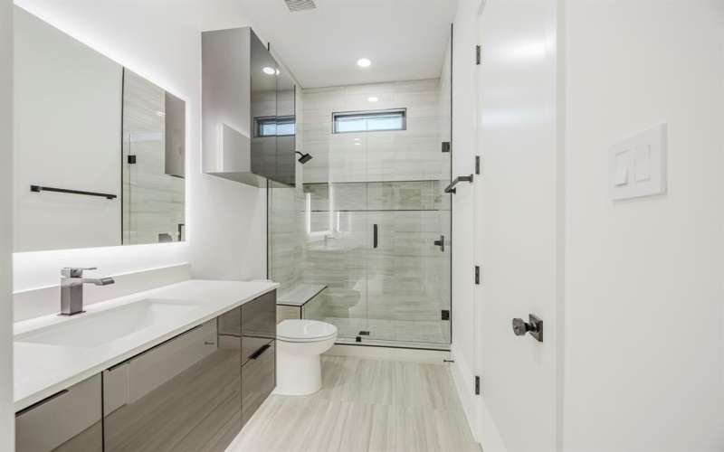 5723 Meletio Lane, Dallas, TX 75230, 5 Habitaciones Habitaciones , ,6 BañosBaños,Residential,En Venta,5723 Meletio Lane,0,21102239