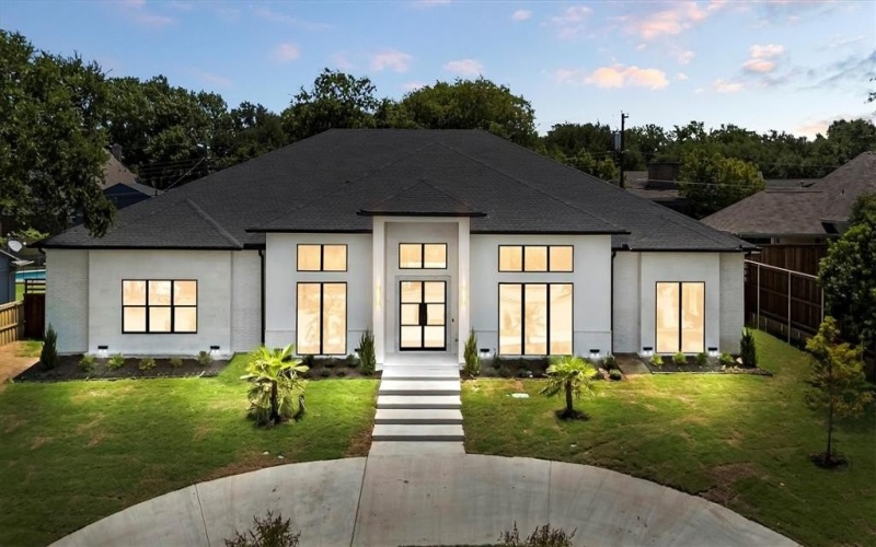 11314 Hillcrest Road, Dallas, TX 75230, 5 Bedrooms Bedrooms, ,6 BathroomsBathrooms,Residential,For Sale,11314 Hillcrest Road,0,21102279