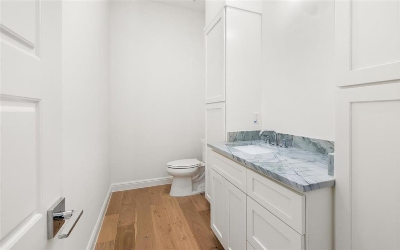 9613 Latour Lane, Fort Worth, TX 76126, 4 Bedrooms Bedrooms, ,5 BathroomsBathrooms,Residential,For Sale,9613 Latour Lane,0,21102294