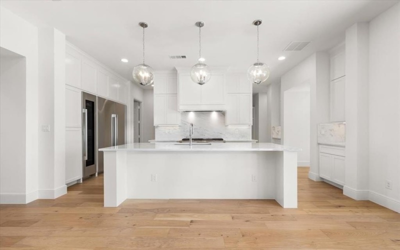 9613 Latour Lane, Fort Worth, TX 76126, 4 Bedrooms Bedrooms, ,5 BathroomsBathrooms,Residential,For Sale,9613 Latour Lane,0,21102294