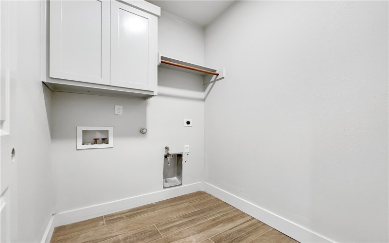 6222 Sadie Street, Corpus Christi, TX 78415, 4 Habitaciones Habitaciones , ,3 BañosBaños,Residential,En Venta,6222 Sadie Street,0,467058