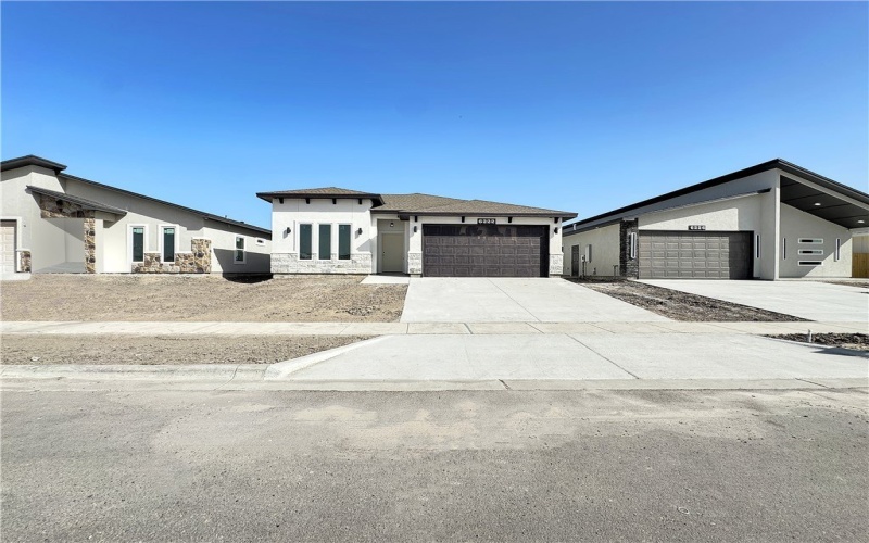 6222 Sadie Street, Corpus Christi, TX 78415, 4 Habitaciones Habitaciones , ,3 BañosBaños,Residential,En Venta,6222 Sadie Street,0,467058