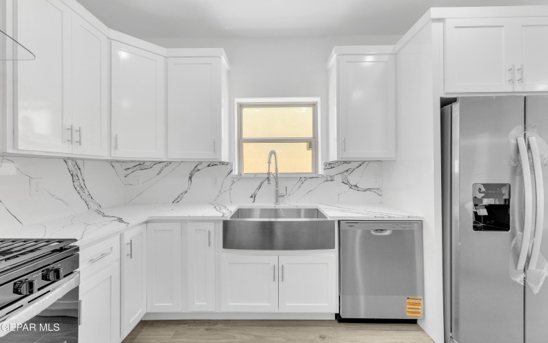 871 COUNTRY CLUB Road unit: 1C #1C, El Paso, TX 79932, 2 Habitaciones Habitaciones , ,2 BañosBaños,Residential Multi Family,En Venta,871 COUNTRY CLUB Road unit: 1C,0,910145