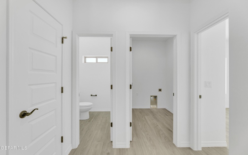 871 COUNTRY CLUB Road unit: 1C #1C, El Paso, TX 79932, 2 Habitaciones Habitaciones , ,2 BañosBaños,Residential Multi Family,En Venta,871 COUNTRY CLUB Road unit: 1C,0,910145