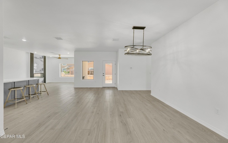 871 COUNTRY CLUB Road unit: 1C #1C, El Paso, TX 79932, 2 Habitaciones Habitaciones , ,2 BañosBaños,Residential Multi Family,En Venta,871 COUNTRY CLUB Road unit: 1C,0,910145