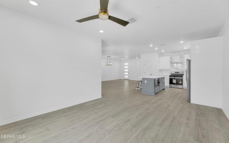 871 COUNTRY CLUB Road unit: 1C #1C, El Paso, TX 79932, 2 Habitaciones Habitaciones , ,2 BañosBaños,Residential Multi Family,En Venta,871 COUNTRY CLUB Road unit: 1C,0,910145