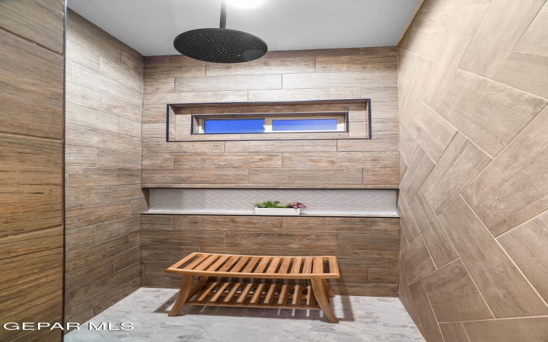 320 Emerald Rise Drive, El Paso, TX 79928, 4 Habitaciones Habitaciones , ,2 BañosBaños,Residential,En Venta,320 Emerald Rise Drive,0,933080