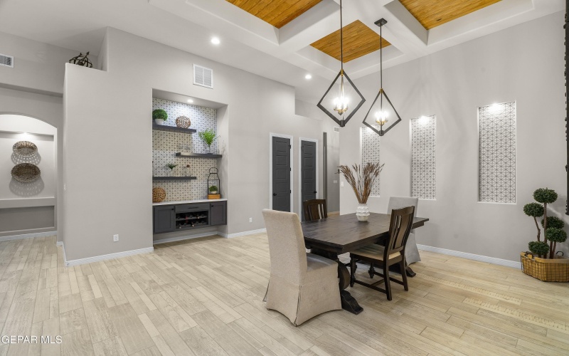 320 Emerald Rise Drive, El Paso, TX 79928, 4 Habitaciones Habitaciones , ,2 BañosBaños,Residential,En Venta,320 Emerald Rise Drive,0,933080