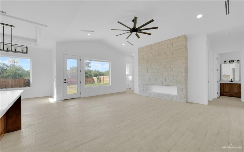 2610 Sunrise Lane, Weslaco, TX 78596, 3 Habitaciones Habitaciones , ,2 BañosBaños,Residential,En Venta,2610 Sunrise Lane,0,485829