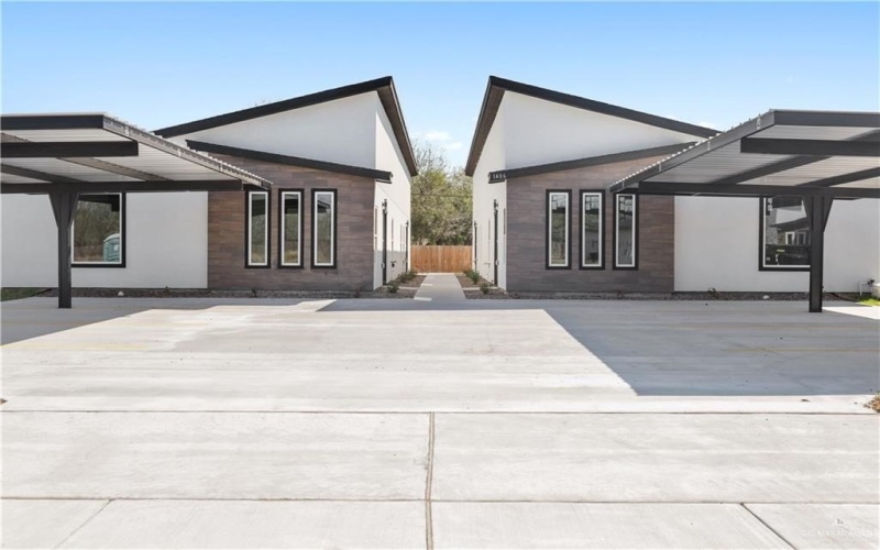 1410 S Michigan Street, Alton, TX 78573, ,Residential Multi Family,En Venta,1410 S Michigan Street,0,486038