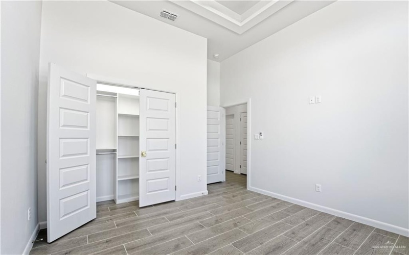 2410 E Tamarindo Avenue, Hidalgo, TX 78577, 3 Bedrooms Bedrooms, ,2 BathroomsBathrooms,Residential,For Sale,2410 E Tamarindo Avenue,0,486076