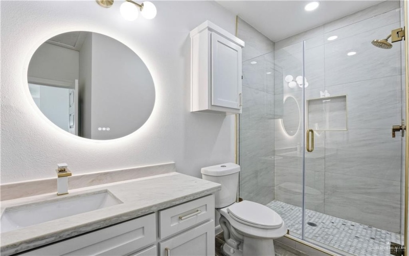 2410 E Tamarindo Avenue, Hidalgo, TX 78577, 3 Bedrooms Bedrooms, ,2 BathroomsBathrooms,Residential,For Sale,2410 E Tamarindo Avenue,0,486076