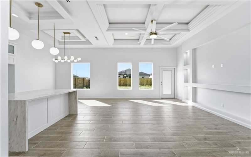 2410 E Tamarindo Avenue, Hidalgo, TX 78577, 3 Bedrooms Bedrooms, ,2 BathroomsBathrooms,Residential,For Sale,2410 E Tamarindo Avenue,0,486076