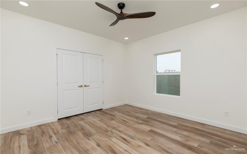 5706 N 44th Lane, McAllen, TX 78504, 3 Bedrooms Bedrooms, ,2 BathroomsBathrooms,Residential,For Sale,5706 N 44th Lane,0,486078