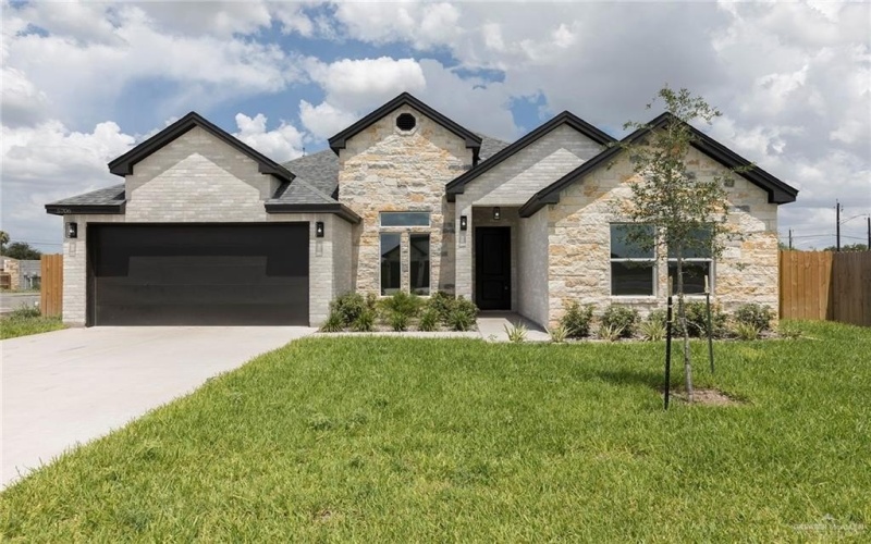 5706 N 44th Lane, McAllen, TX 78504, 3 Bedrooms Bedrooms, ,2 BathroomsBathrooms,Residential,For Sale,5706 N 44th Lane,0,486078