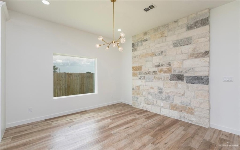 5706 N 44th Lane, McAllen, TX 78504, 3 Bedrooms Bedrooms, ,2 BathroomsBathrooms,Residential,For Sale,5706 N 44th Lane,0,486078