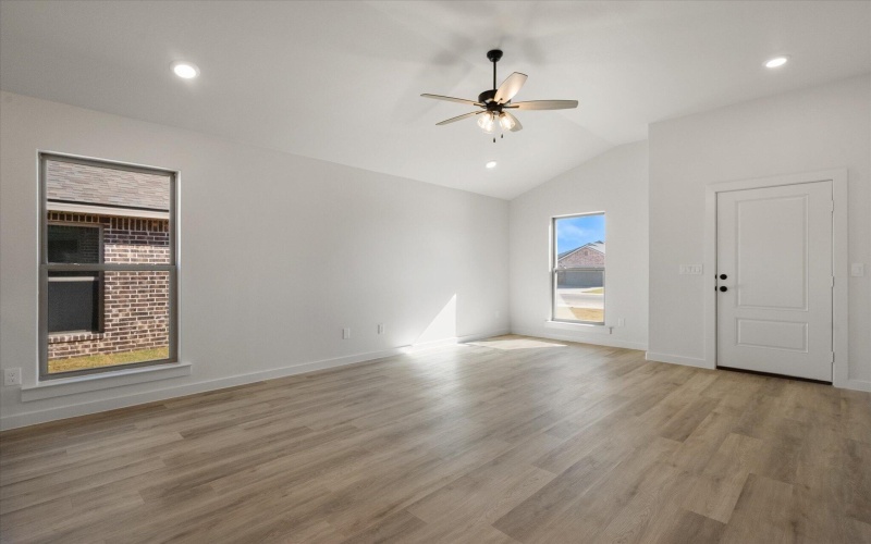 7206 8th Street, Lubbock, TX 79416, 3 Bedrooms Bedrooms, ,2 BathroomsBathrooms,Residential,For Sale,7206 8th Street,0,202562552