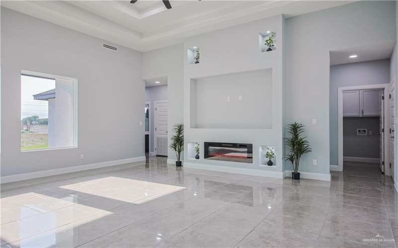 8043 N 50th Street, McAllen, TX 78504, 3 Bedrooms Bedrooms, ,2 BathroomsBathrooms,Residential,For Sale,8043 N 50th Street,470368