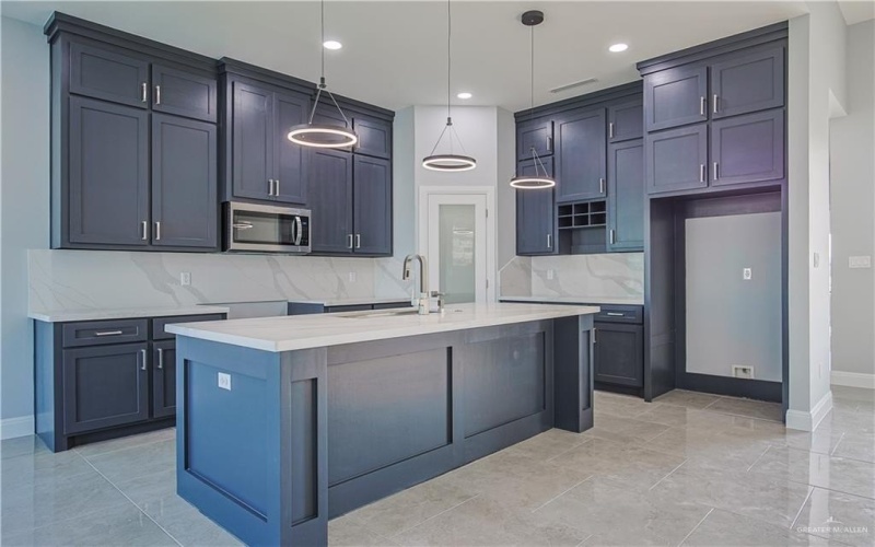 8043 N 50th Street, McAllen, TX 78504, 3 Bedrooms Bedrooms, ,2 BathroomsBathrooms,Residential,For Sale,8043 N 50th Street,470368