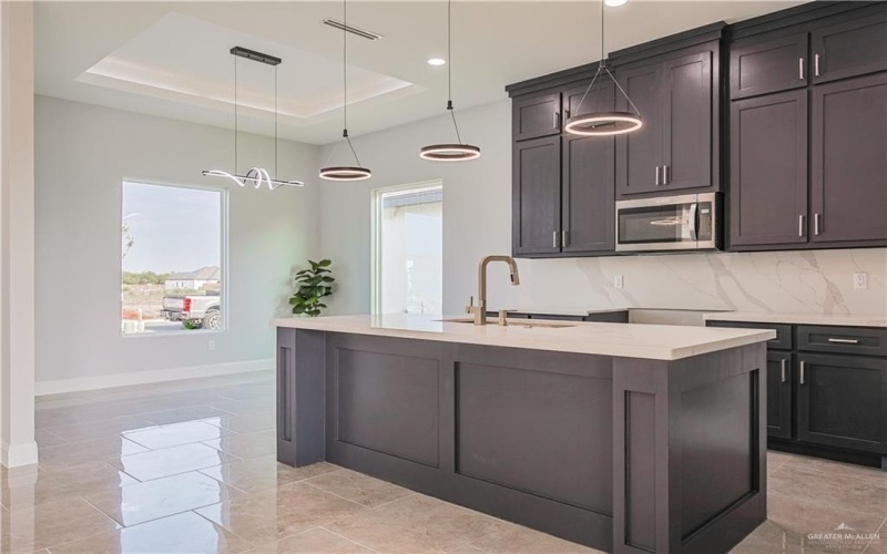 8043 N 50th Street, McAllen, TX 78504, 3 Bedrooms Bedrooms, ,2 BathroomsBathrooms,Residential,For Sale,8043 N 50th Street,470368