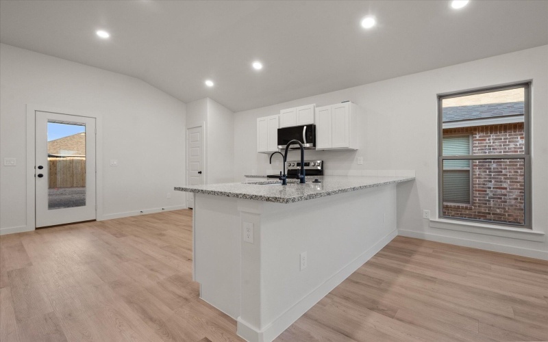 3010 139th Street, Lubbock, TX 79423, 3 Habitaciones Habitaciones , ,2 BañosBaños,Residential,En Venta,3010 139th Street,0,202562564