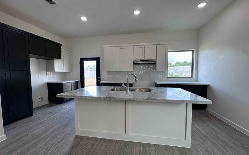 123 Faith Dr., Laredo, TX 78043, 4 Bedrooms Bedrooms, ,2 BathroomsBathrooms,Residential,For Sale,123 Faith Dr.,0,20254850