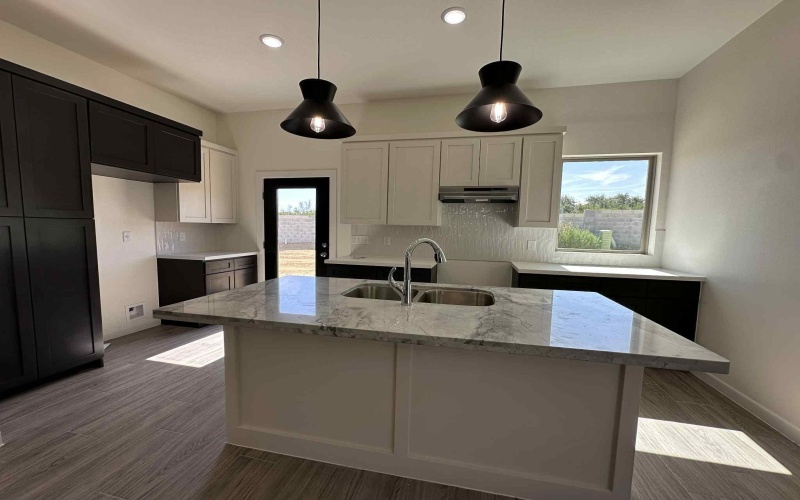 123 Faith Dr., Laredo, TX 78043, 4 Bedrooms Bedrooms, ,2 BathroomsBathrooms,Residential,For Sale,123 Faith Dr.,0,20254850