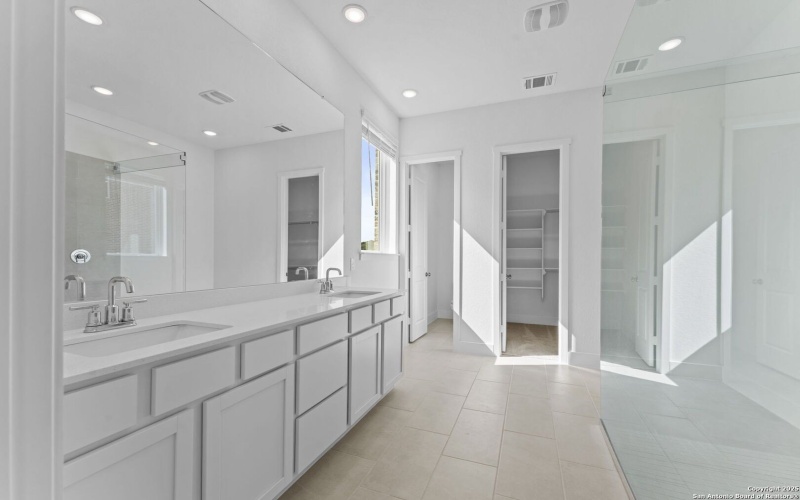 5504 Paschal Park, New Braunfels, TX 78132, 4 Bedrooms Bedrooms, ,3 BathroomsBathrooms,Residential,For Sale,5504 Paschal Park,0,1920110