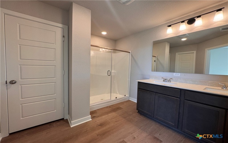 409 University Avenue, Troy, TX 76579, 3 Bedrooms Bedrooms, ,2 BathroomsBathrooms,Residential,For Sale,409 University Avenue,0,596946