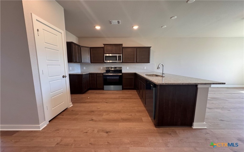 409 University Avenue, Troy, TX 76579, 3 Bedrooms Bedrooms, ,2 BathroomsBathrooms,Residential,For Sale,409 University Avenue,0,596946