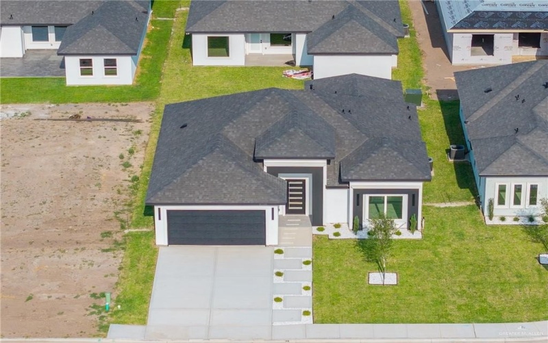 8038 N 51st Street, McAllen, TX 78504, 3 Bedrooms Bedrooms, ,2 BathroomsBathrooms,Residential,For Sale,8038 N 51st Street,470371