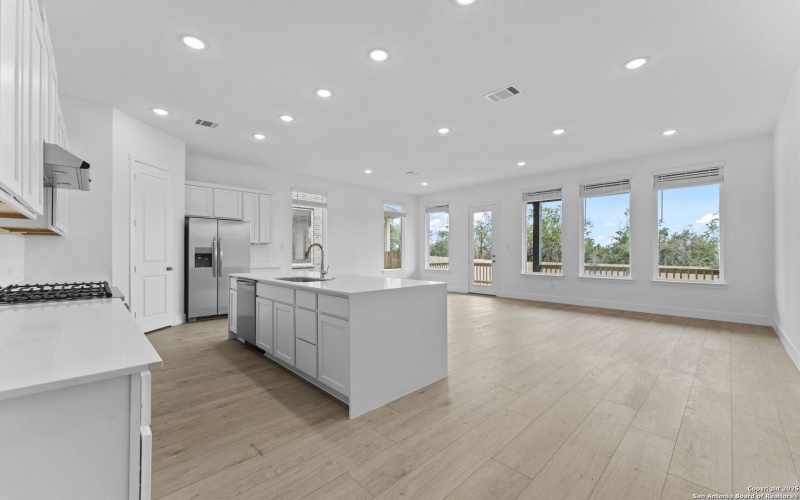 5512 Paschal Park, New Braunfels, TX 78132, 4 Bedrooms Bedrooms, ,3 BathroomsBathrooms,Residential,For Sale,5512 Paschal Park,0,1920099