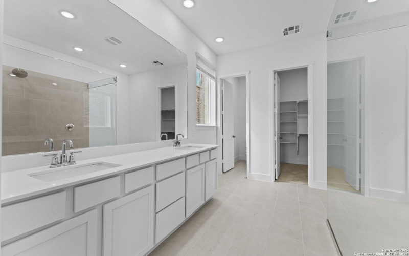 5512 Paschal Park, New Braunfels, TX 78132, 4 Bedrooms Bedrooms, ,3 BathroomsBathrooms,Residential,For Sale,5512 Paschal Park,0,1920099