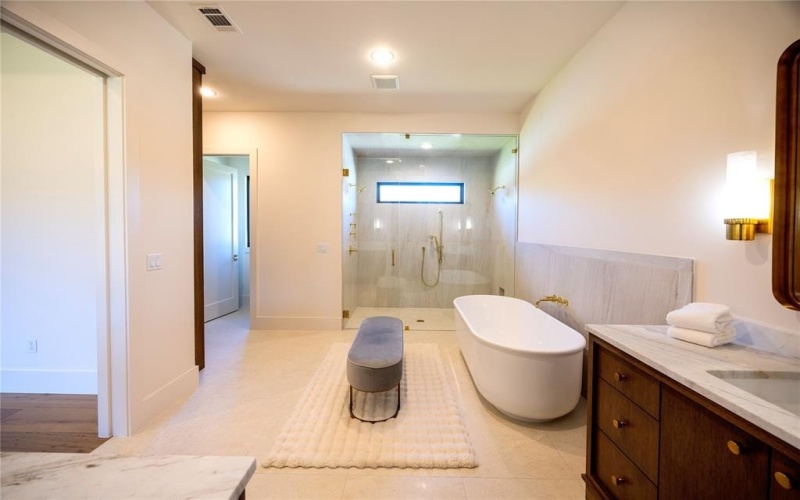 2618 Pointe Court, Colleyville, TX 76034, 4 Bedrooms Bedrooms, ,5 BathroomsBathrooms,Residential,For Sale,2618 Pointe Court,0,20866793