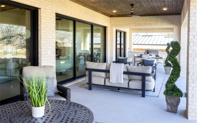 2618 Pointe Court, Colleyville, TX 76034, 4 Bedrooms Bedrooms, ,5 BathroomsBathrooms,Residential,For Sale,2618 Pointe Court,0,20866793