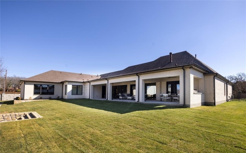 2618 Pointe Court, Colleyville, TX 76034, 4 Bedrooms Bedrooms, ,5 BathroomsBathrooms,Residential,For Sale,2618 Pointe Court,0,20866793