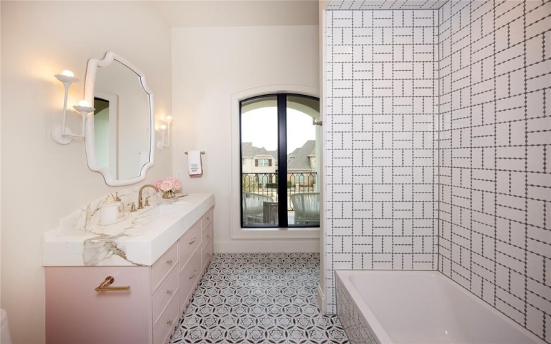 1816 Riviera Lane, Southlake, TX 76092, 4 Bedrooms Bedrooms, ,5 BathroomsBathrooms,Residential,For Sale,1816 Riviera Lane,0,20904845