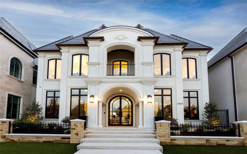 1816 Riviera Lane, Southlake, TX 76092, 4 Bedrooms Bedrooms, ,5 BathroomsBathrooms,Residential,For Sale,1816 Riviera Lane,0,20904845