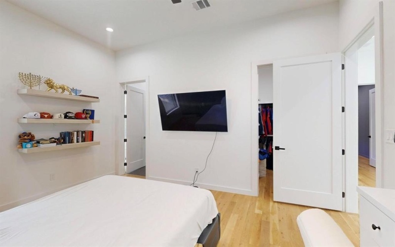 3828 Eaton Drive, Dallas, TX 75220, 5 Habitaciones Habitaciones , ,5 BañosBaños,Residential,En Venta,3828 Eaton Drive,0,20968224