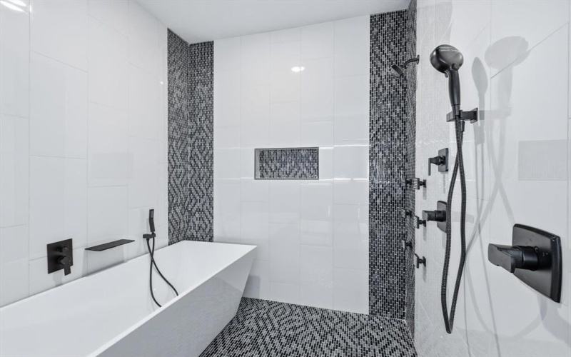 740 County Road 3424, Bridgeport, TX 76426, 4 Habitaciones Habitaciones , ,2 BañosBaños,Residential,En Venta,740 County Road 3424,0,21042862