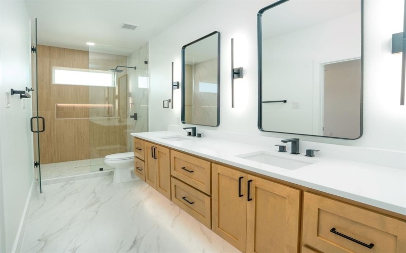 5851 & 5849 Millar Drive, Dallas, TX 75236, 8 Bedrooms Bedrooms, ,5 BathroomsBathrooms,Residential Multi Family,For Sale,5851 & 5849 Millar Drive,0,21096862