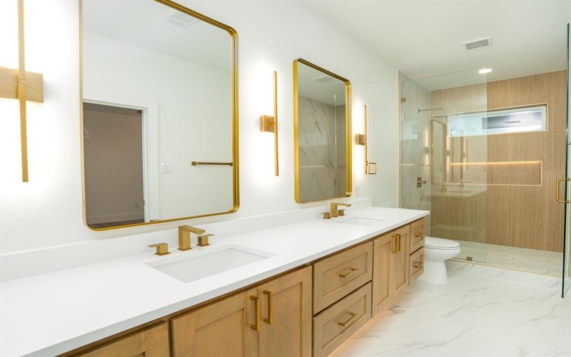 5851 & 5849 Millar Drive, Dallas, TX 75236, 8 Bedrooms Bedrooms, ,5 BathroomsBathrooms,Residential Multi Family,For Sale,5851 & 5849 Millar Drive,0,21096862