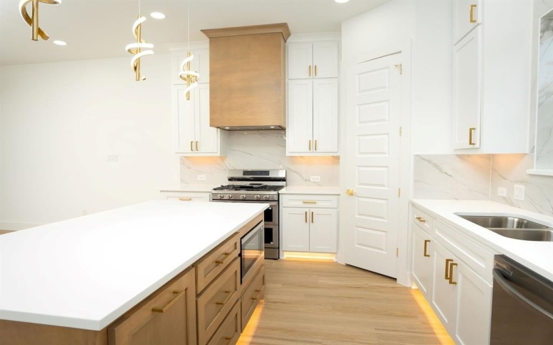 5851 & 5849 Millar Drive, Dallas, TX 75236, 8 Bedrooms Bedrooms, ,5 BathroomsBathrooms,Residential Multi Family,For Sale,5851 & 5849 Millar Drive,0,21096862