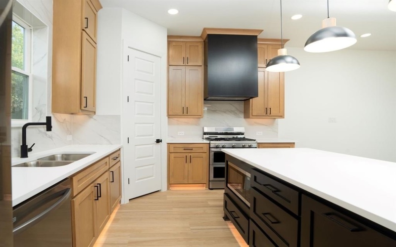 5851 & 5849 Millar Drive, Dallas, TX 75236, 8 Bedrooms Bedrooms, ,5 BathroomsBathrooms,Residential Multi Family,For Sale,5851 & 5849 Millar Drive,0,21096862