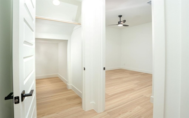 5851 & 5849 Millar Drive, Dallas, TX 75236, 8 Bedrooms Bedrooms, ,5 BathroomsBathrooms,Residential Multi Family,For Sale,5851 & 5849 Millar Drive,0,21096862