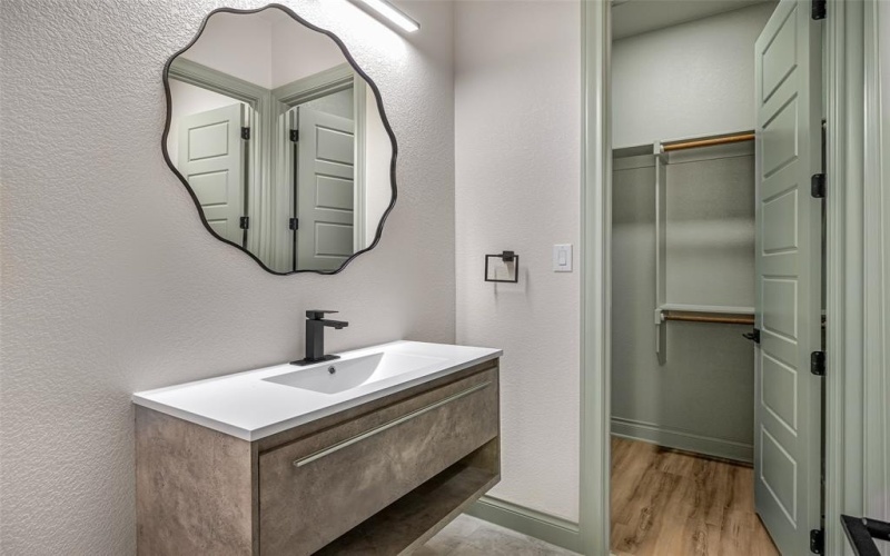 9703 Rosalie Court, Granbury, TX 76049, 3 Habitaciones Habitaciones , ,3 BañosBaños,Residential,En Venta,9703 Rosalie Court,0,21100293