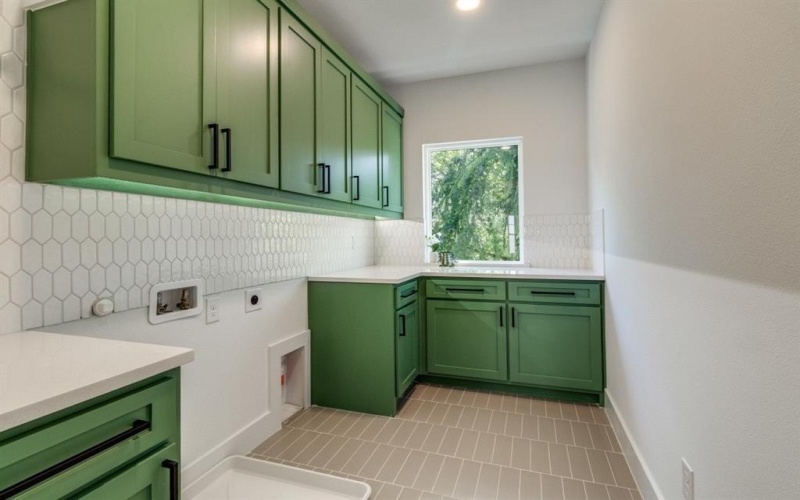 6035 Velasco Avenue, Dallas, TX 75206, 4 Habitaciones Habitaciones , ,5 BañosBaños,Residential,En Venta,6035 Velasco Avenue,0,21102386